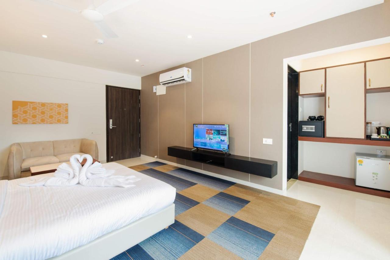 Staybird - B Suite, Business Hotel, Kharadi 3*