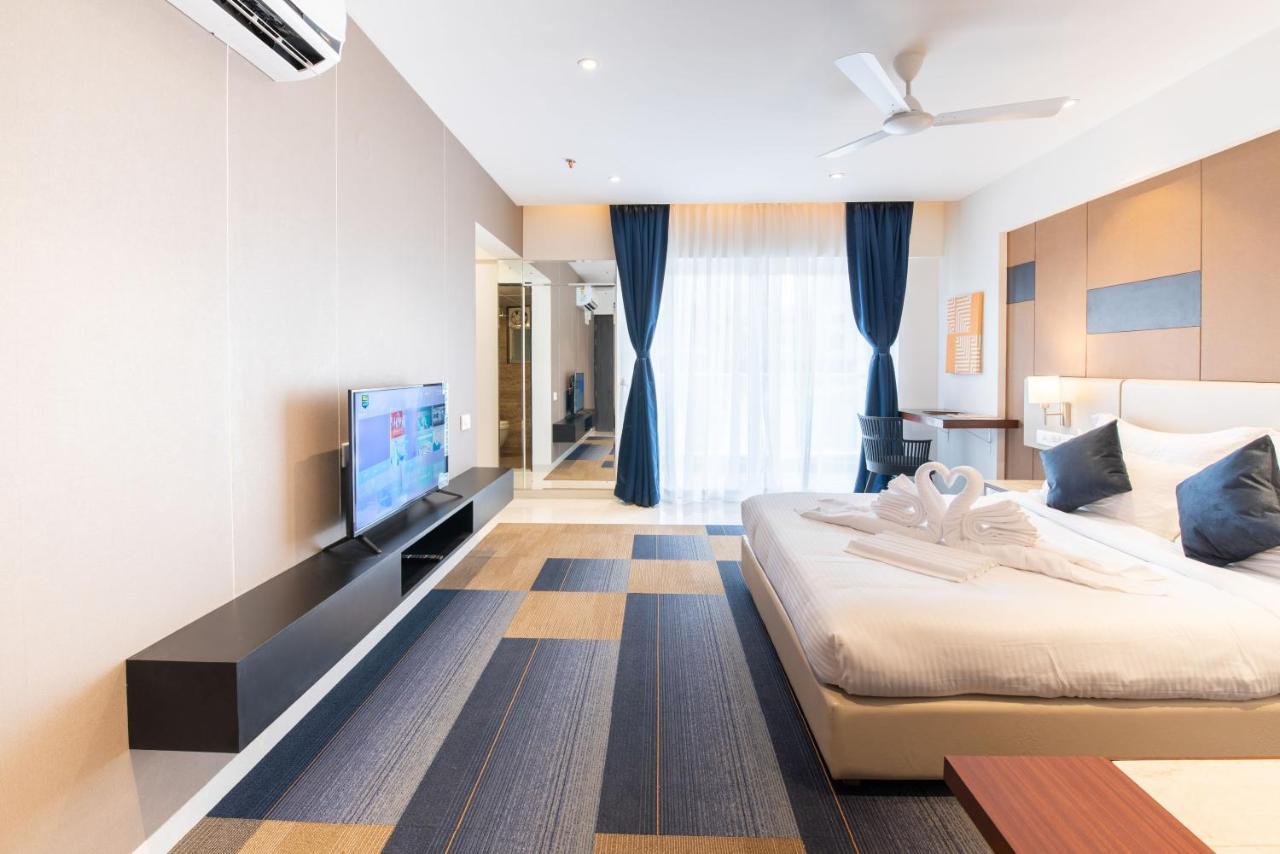 Staybird - B Suite, Business Hotel, Kharadi Pune